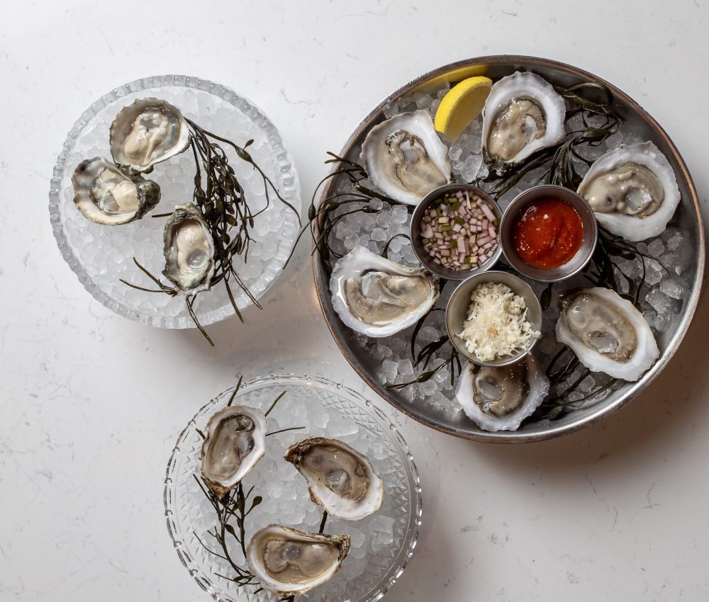 Pearl & Horn | Oyster Bar | Pensacola, FL